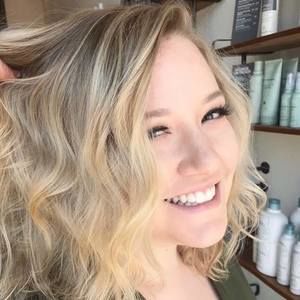 Meet your Posher, Ciera